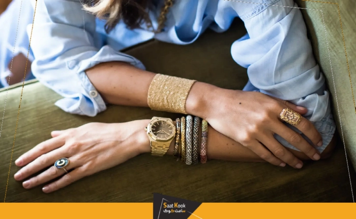 ست کردن اشتباه ساعت و جواهرات